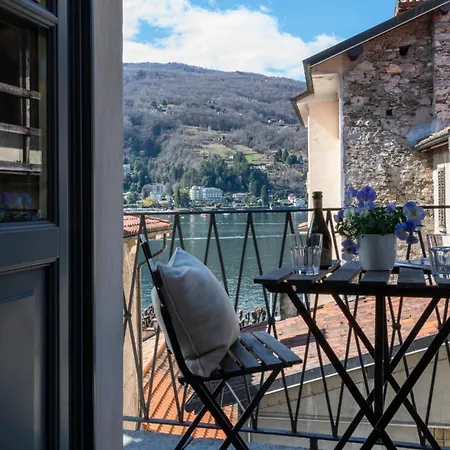 Isola Bella - Via Della Posta * Stresa