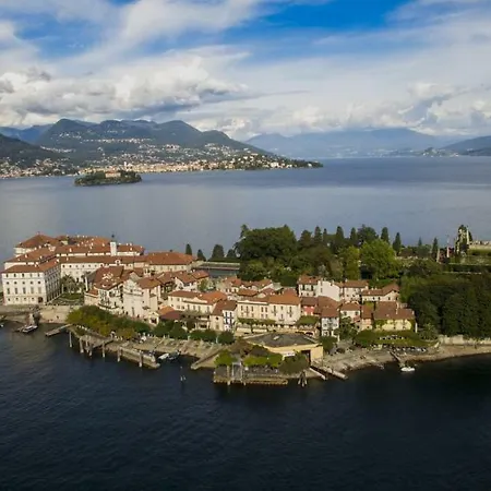 Isola Bella - Via Della Posta 아파트 *